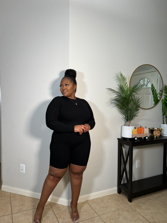 Sculpted Ribbed Long Sleeve Romper |Black
